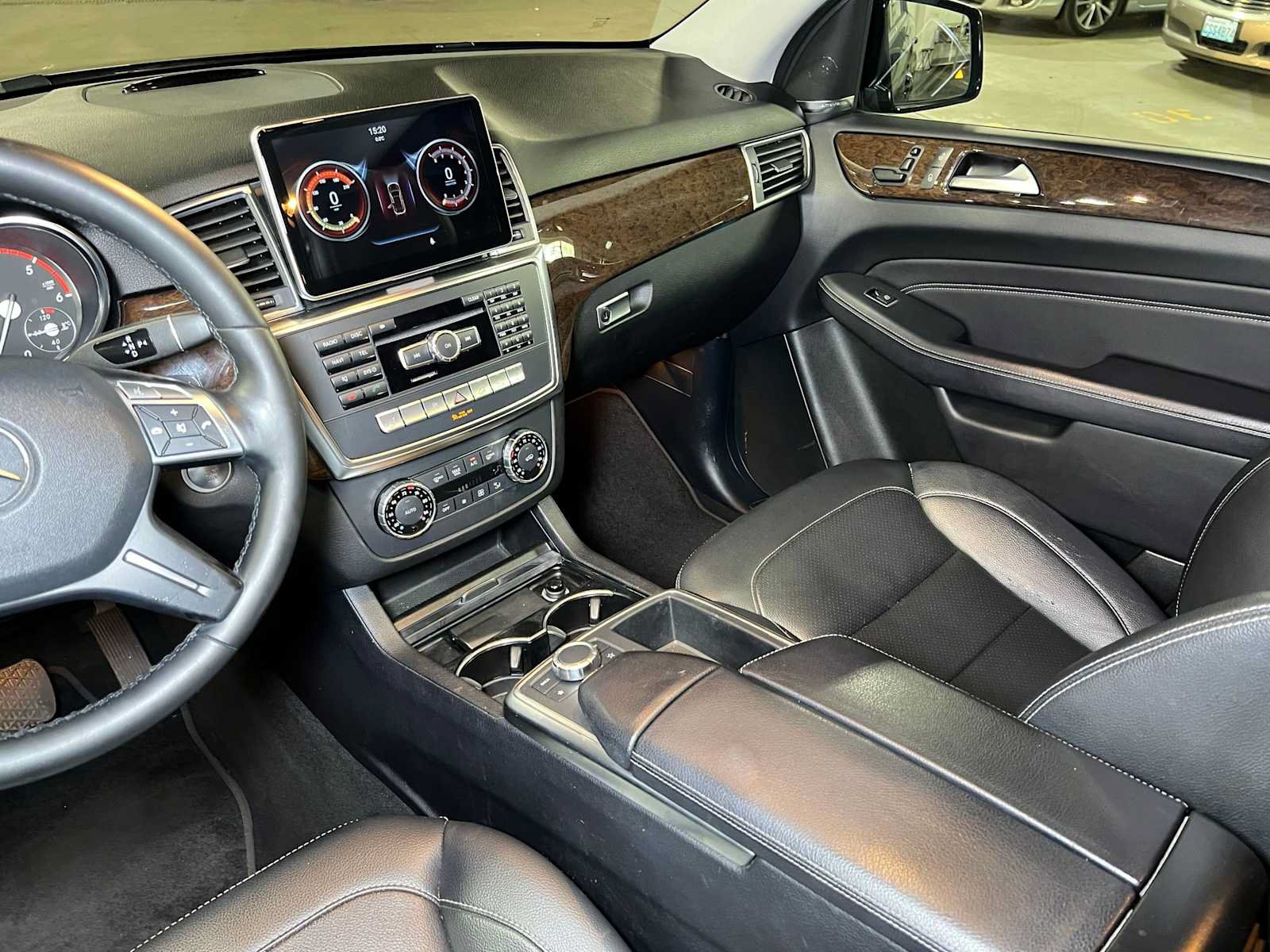 Used 2013 Mercedes-Benz ML 350 BlueTEC 4MATIC image 38