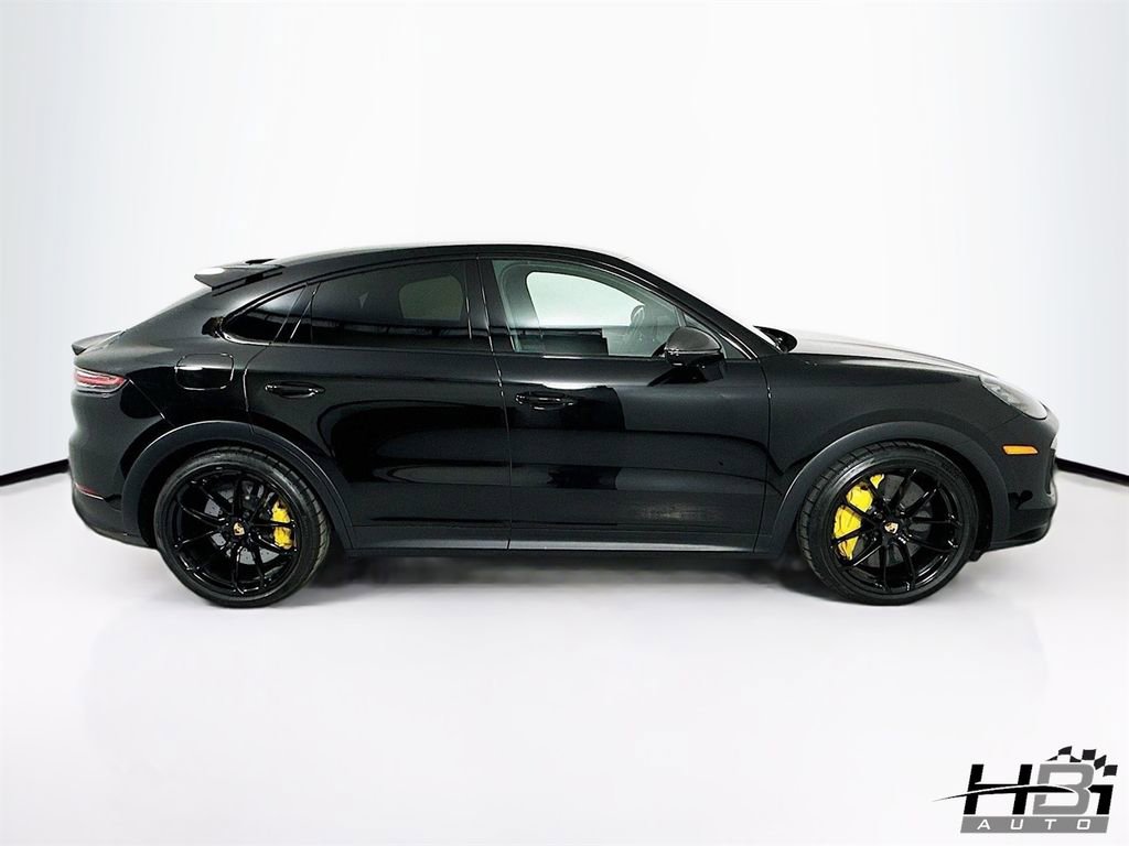Used 2023 Porsche Cayenne Turbo GT image 9