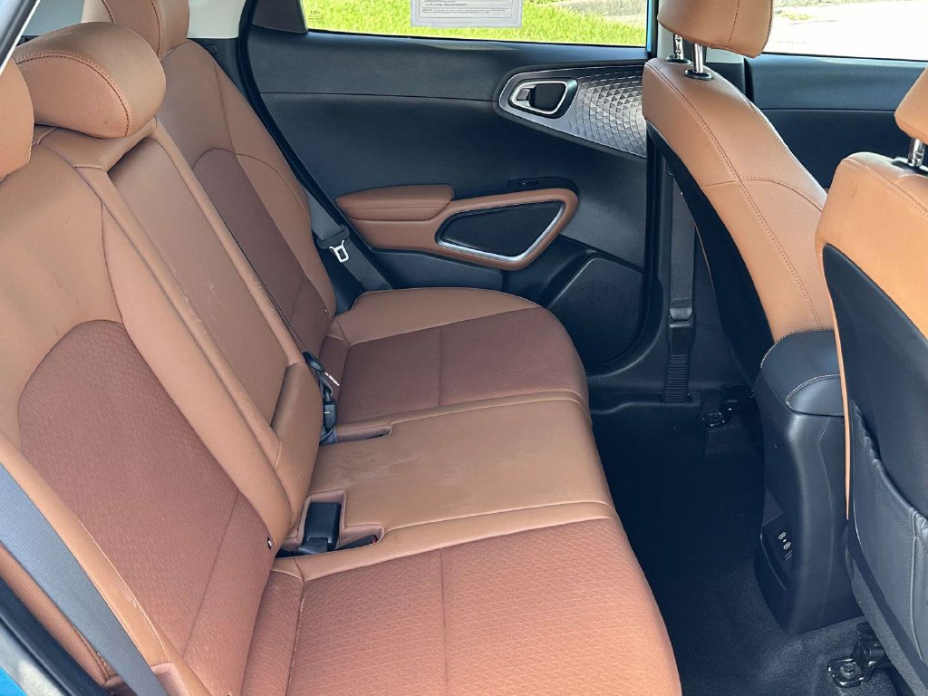 Used 2025 Kia Soul EX FWD image 10