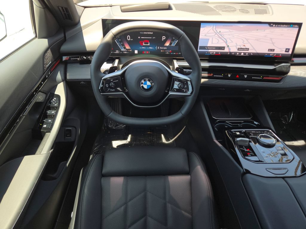 Used 2026 BMW 530i w/ Premium Package RWD image 20