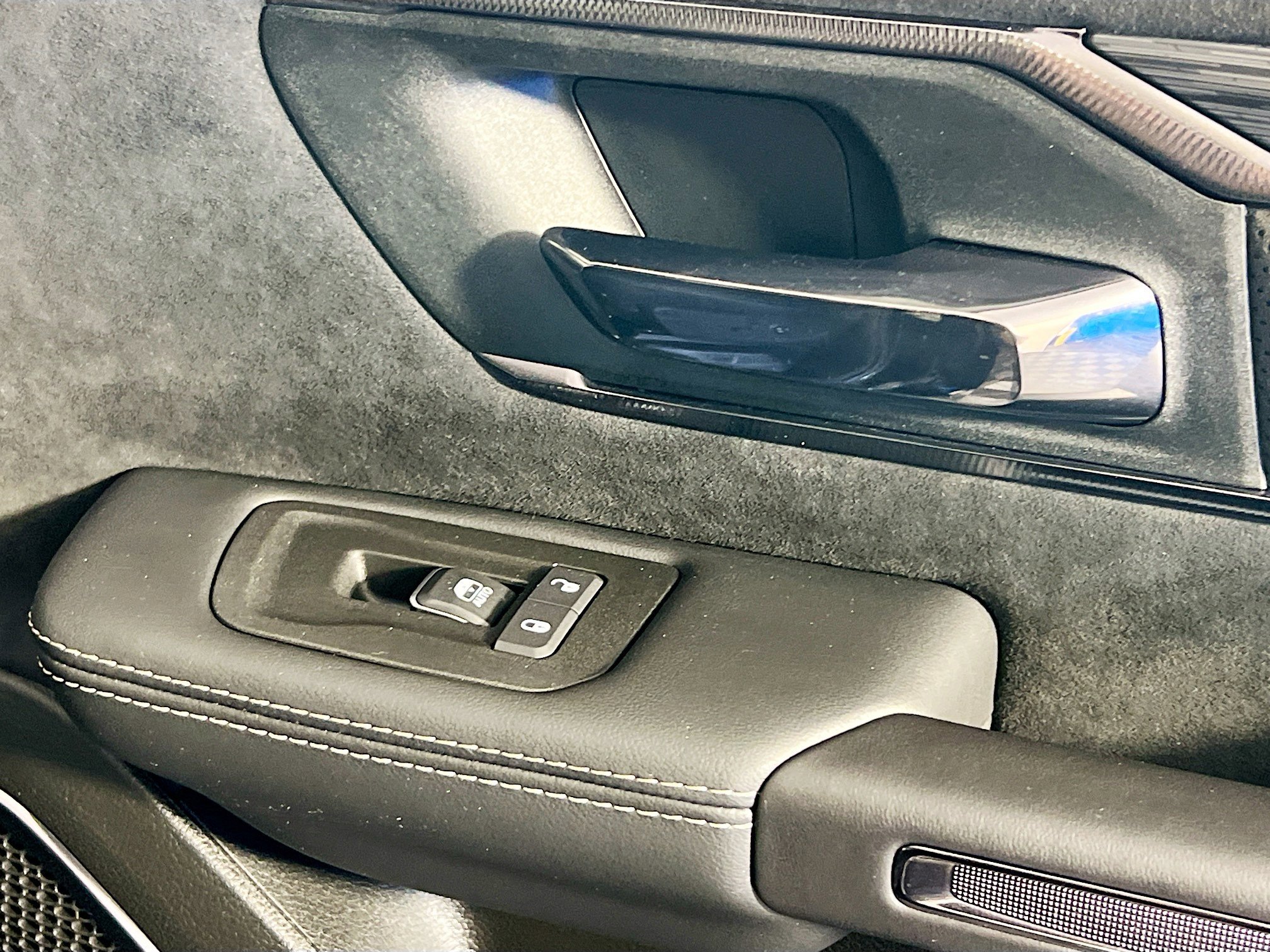 Used 2025 RAM 1500 RHO image 32