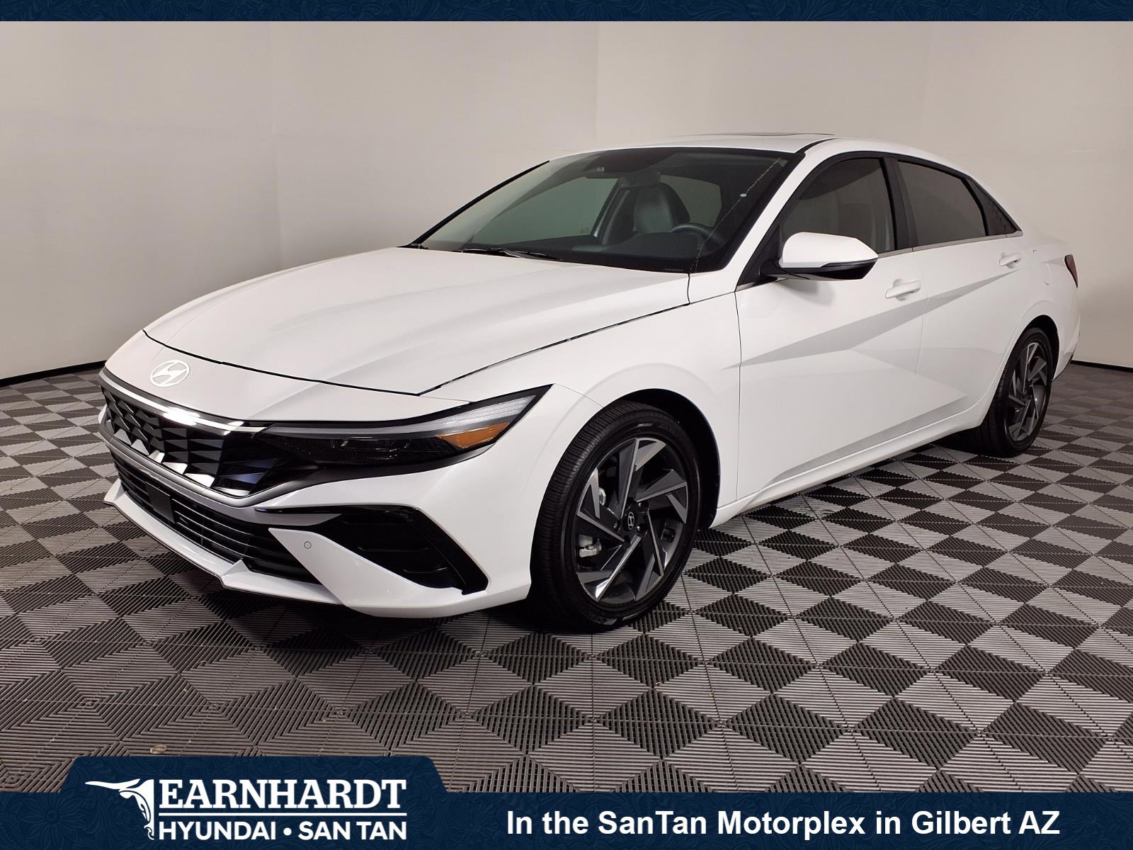 Certified 2024 Hyundai Elantra Limited image 1