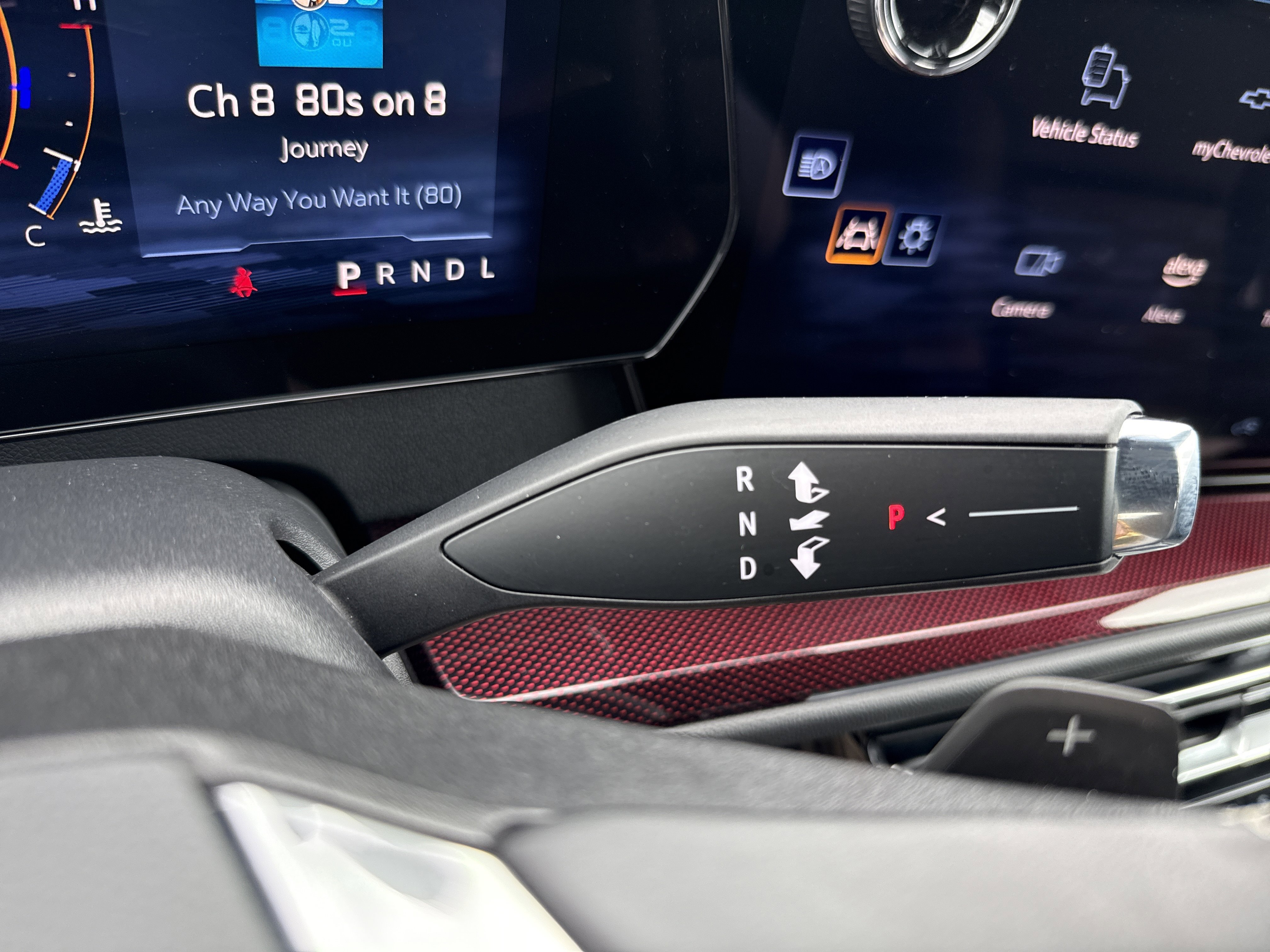 Used 2025 Chevrolet Traverse Z71 image 25