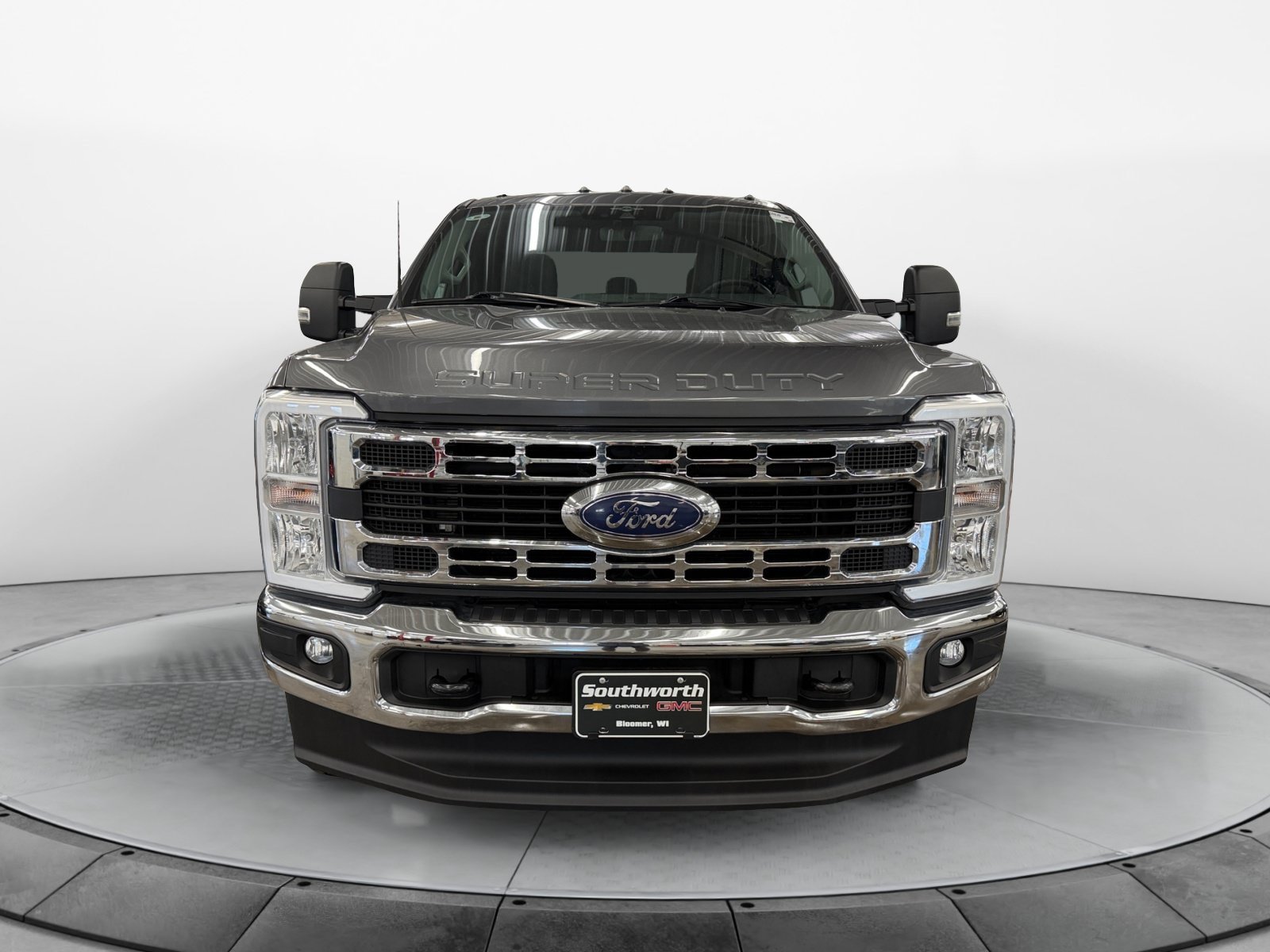 Used 2023 Ford F250 XLT w/ FX4 Off-Road Package AWD/4WD image 7