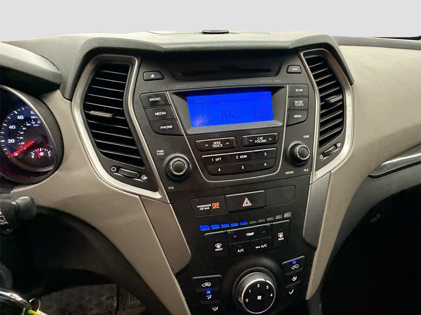 Used 2014 Hyundai Santa Fe Sport AWD/4WD image 3