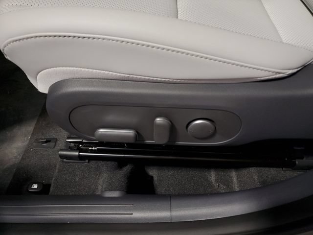 New 2026 Hyundai Kona Limited FWD image 18