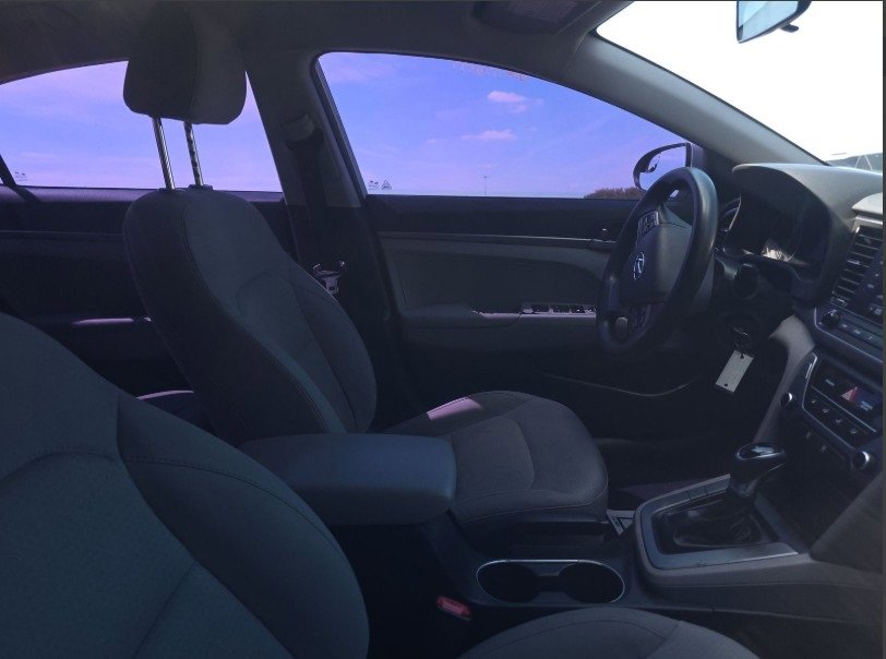 Used 2017 Hyundai Elantra SE image 23