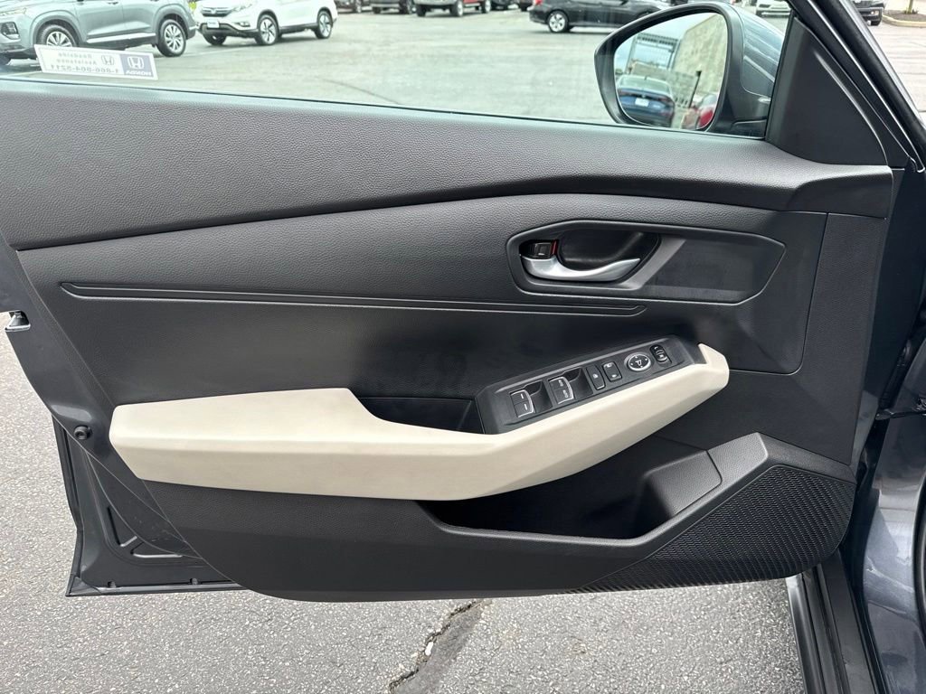 Used 2025 Honda Accord LX image 27