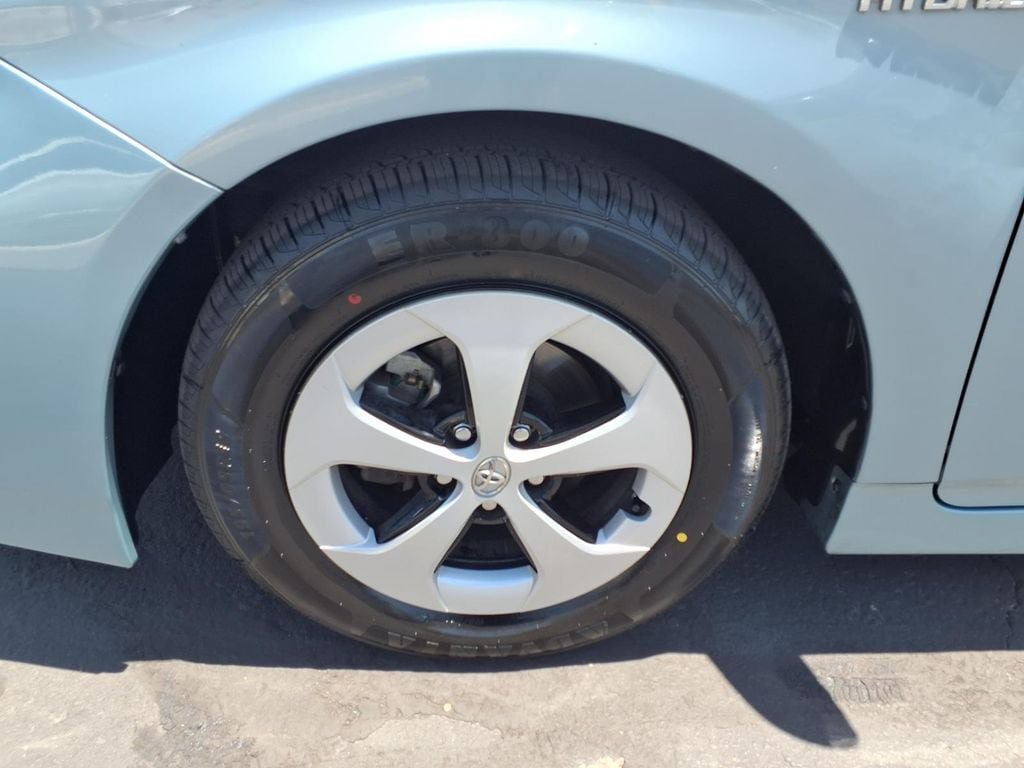 Used 2012 Toyota Prius Three FWD image 13