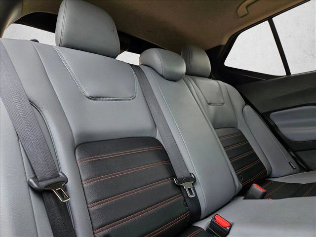 Used 2023 Nissan Kicks SR w/ SR Premium Package image 18