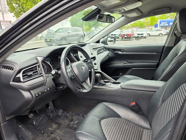 Used 2021 Toyota Camry SE FWD image 20