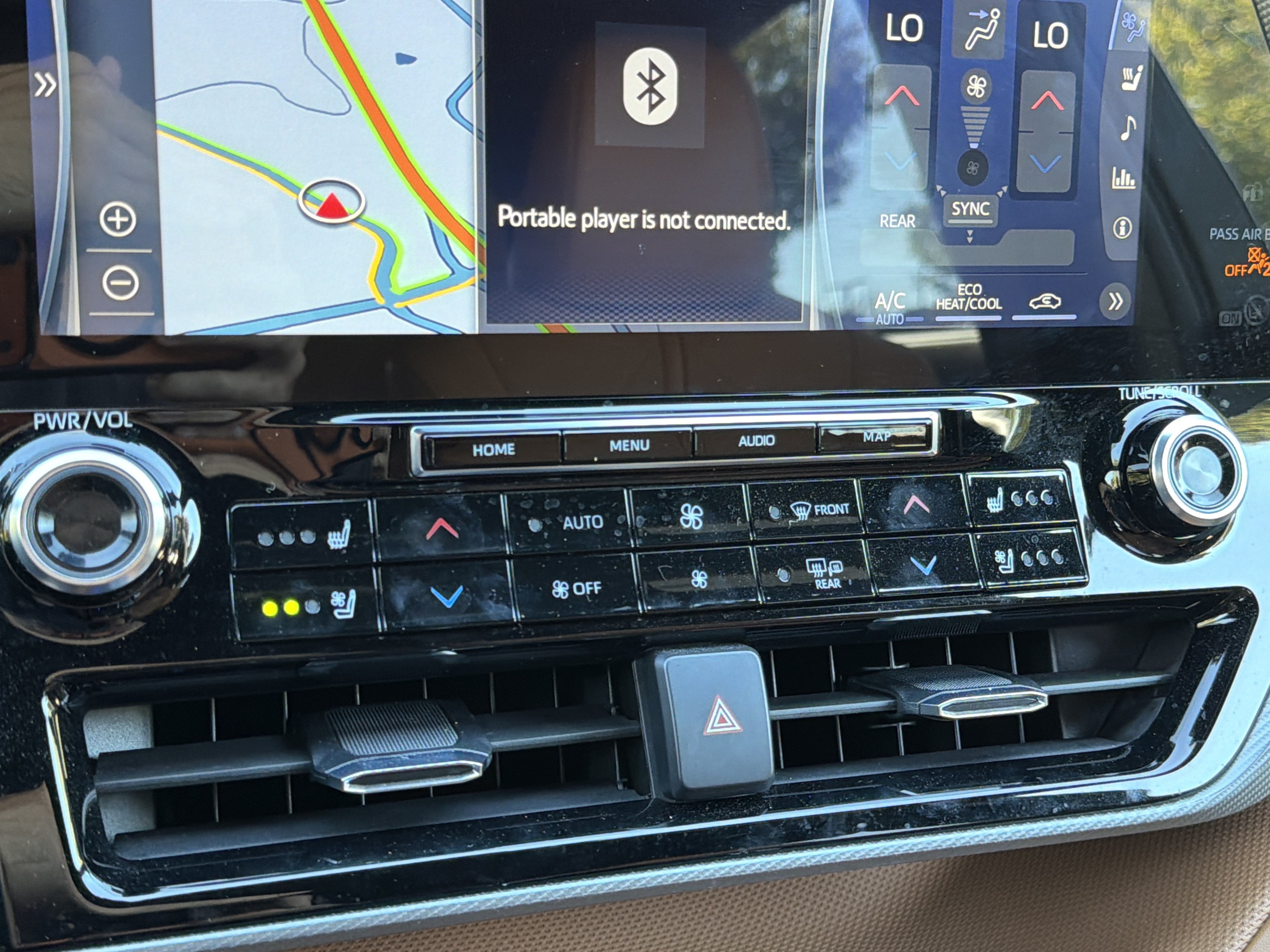 Used 2021 Toyota Highlander Platinum AWD/4WD image 6