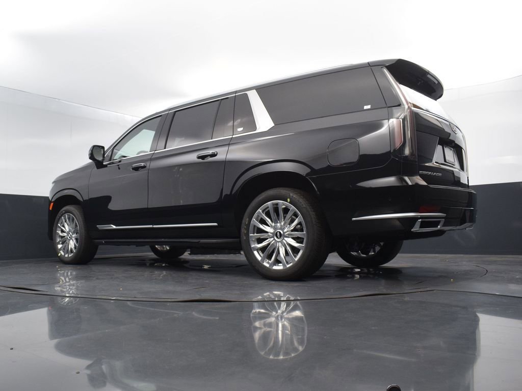 Certified 2024 Cadillac Escalade ESV Premium Luxury w/ Performance Package image 49
