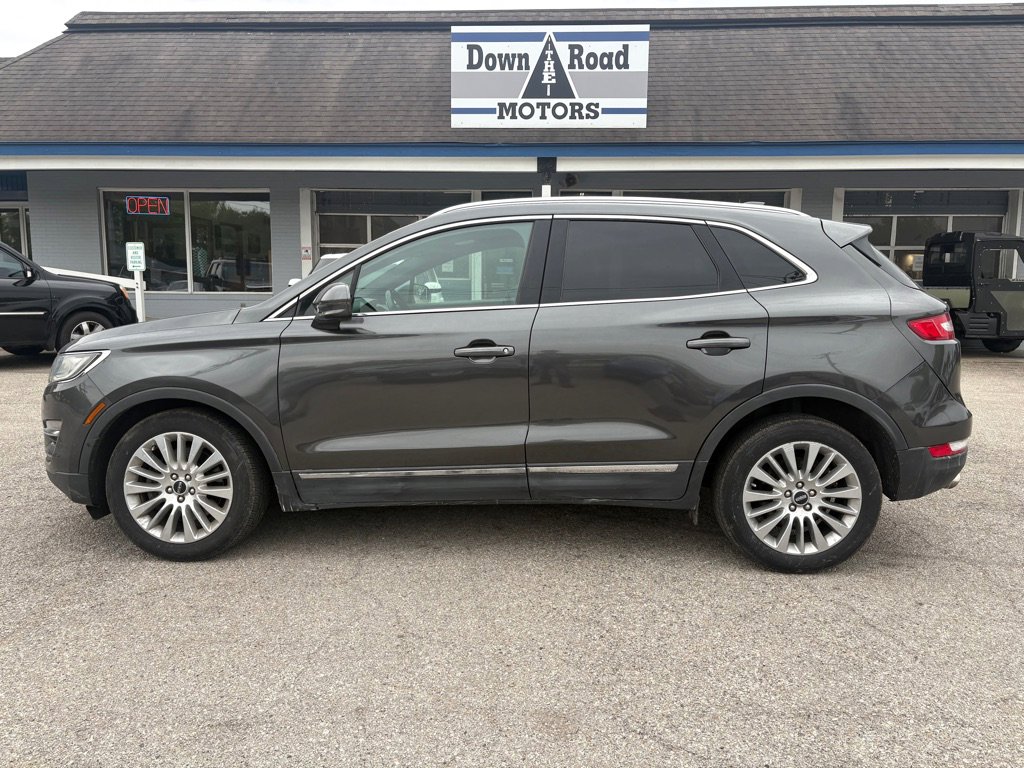 Used 2018 Lincoln MKC Reserve w/ MKC Technology Package AWD/4WD image 2