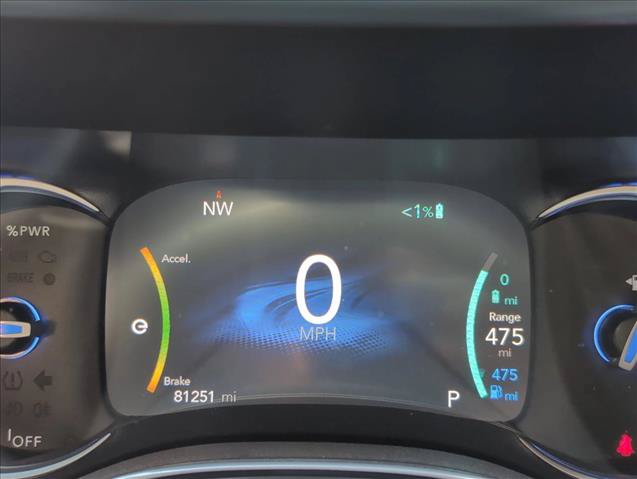 Used 2020 Chrysler Pacifica Limited w/ S Appearance Package FWD image 11