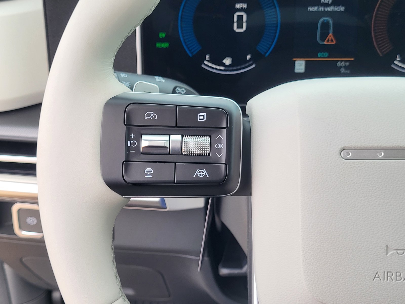 New 2026 Hyundai Santa Fe SE AWD/4WD image 12