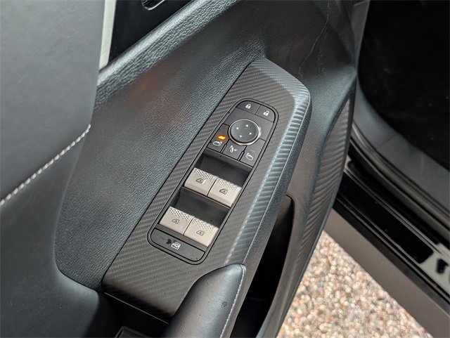 New 2025 Mitsubishi Outlander SE image 11