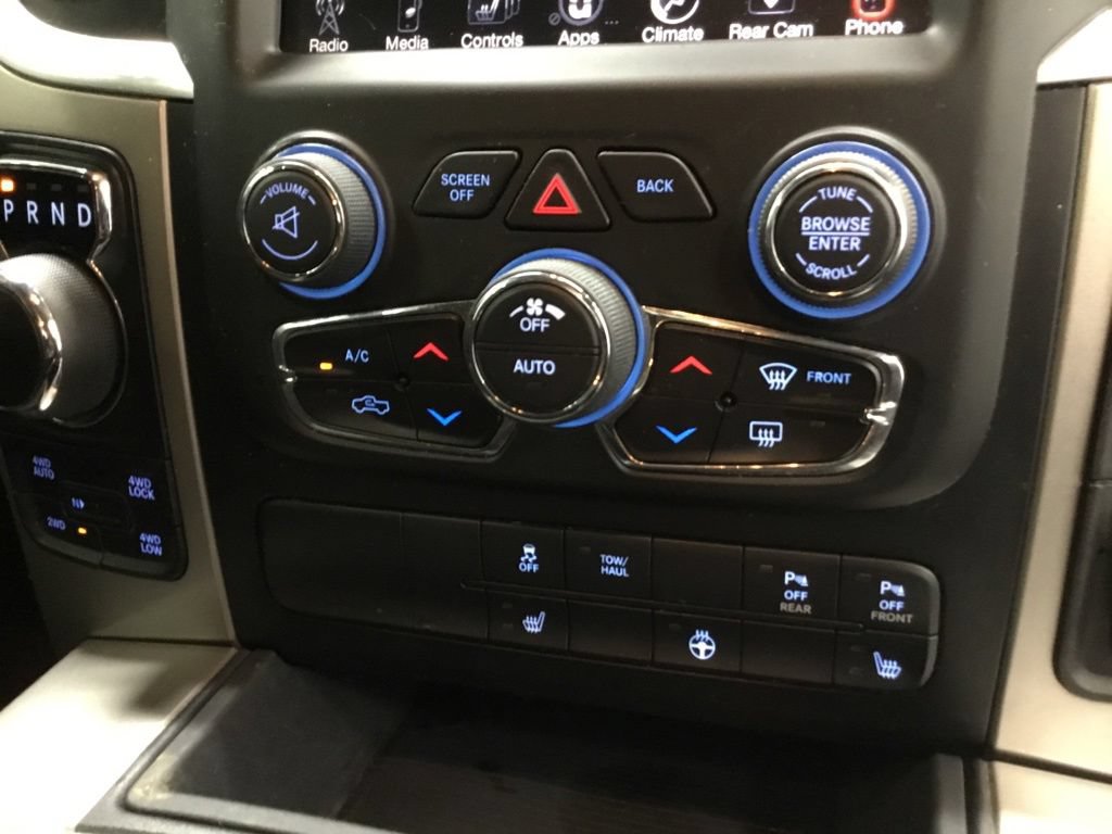 Used 2017 RAM 1500 Big Horn AWD/4WD image 28