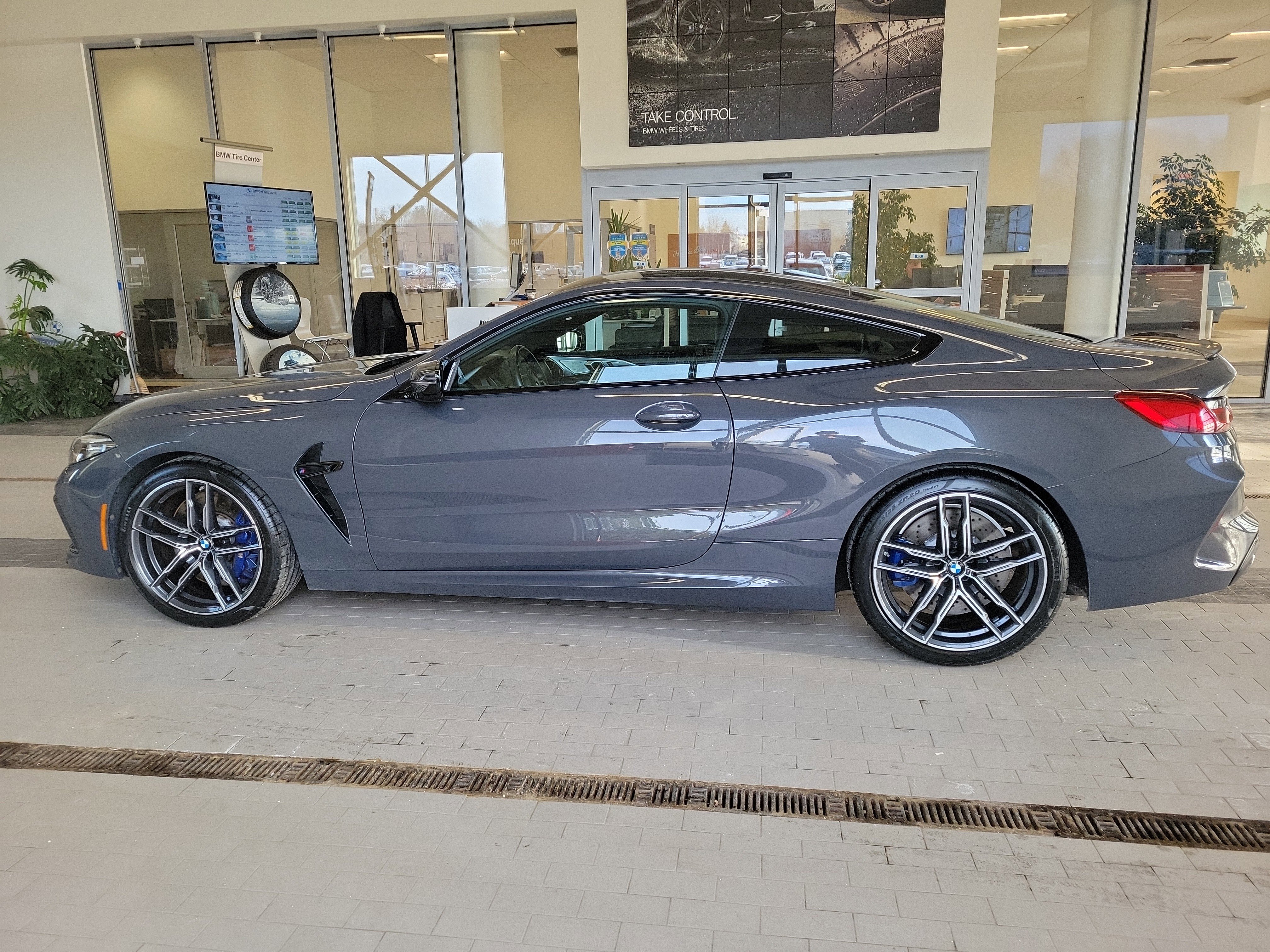 Used 2020 BMW M8 Coupe w/ M Carbon Exterior Package image 8