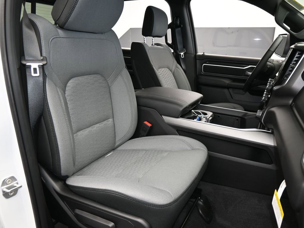 Used 2026 RAM 1500 Big Horn AWD/4WD image 38