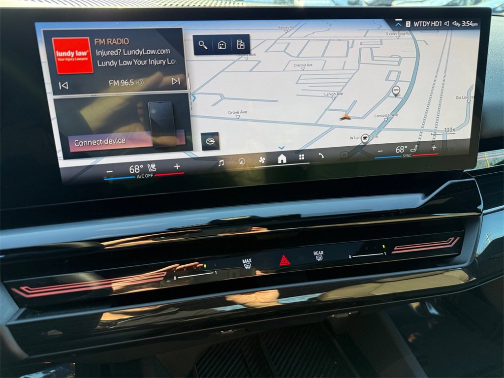 Certified 2026 BMW 530i xDrive w/ Premium Package image 20