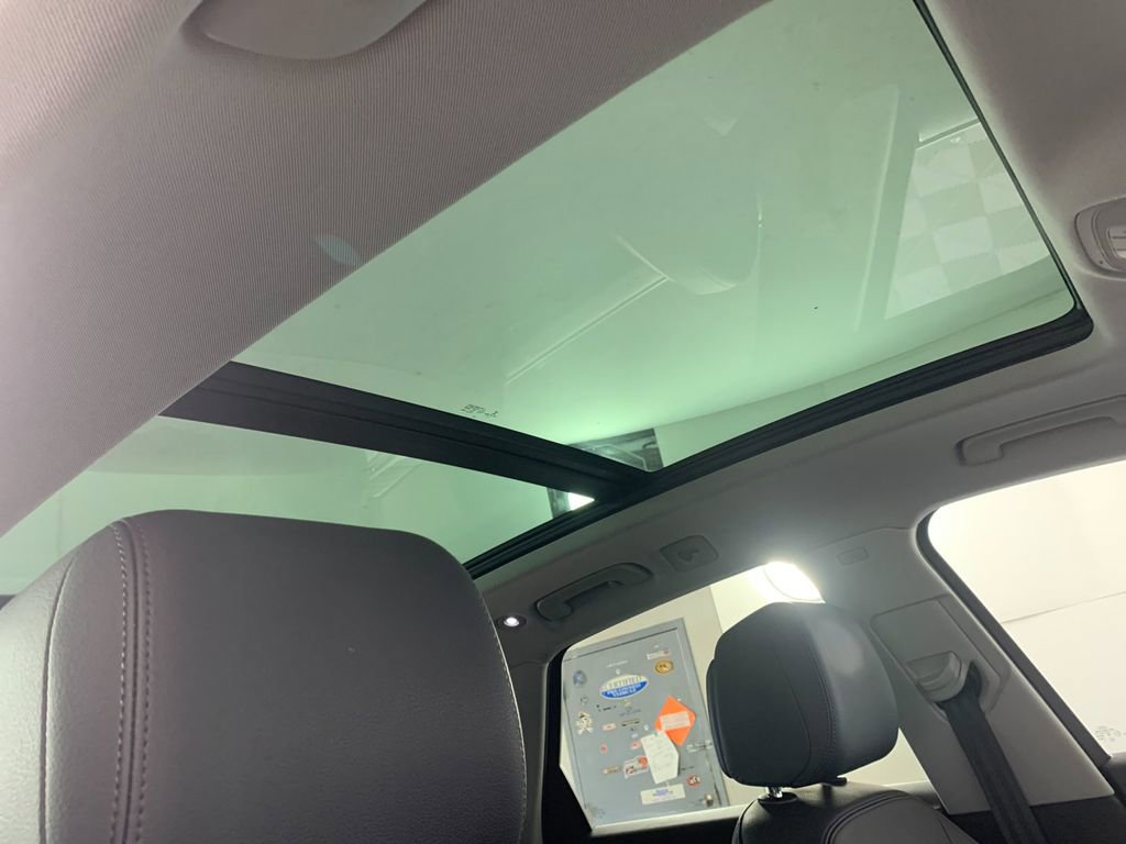 Used 2020 Audi Q5 e Premium Plus image 43