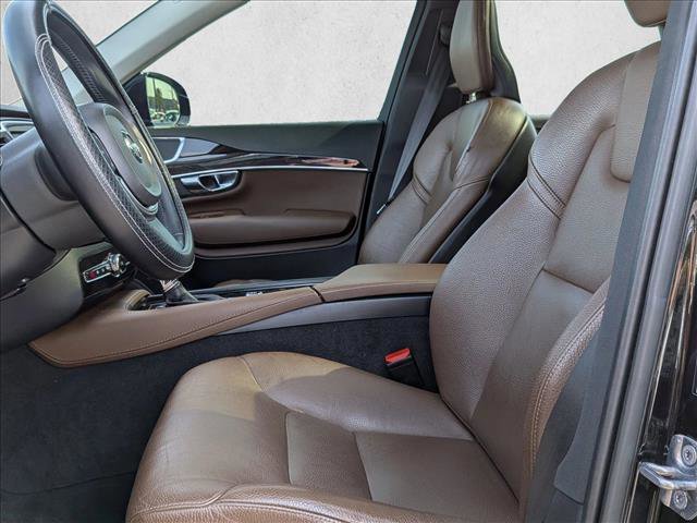 Used 2019 Volvo XC90 T6 Momentum w/ Protection Package Premier AWD/4WD image 15