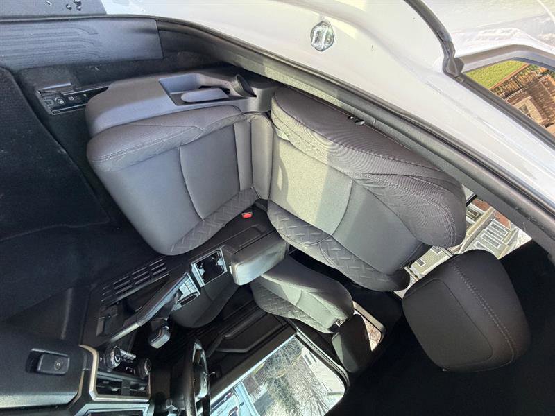 Used 2024 Toyota Tacoma SR image 25