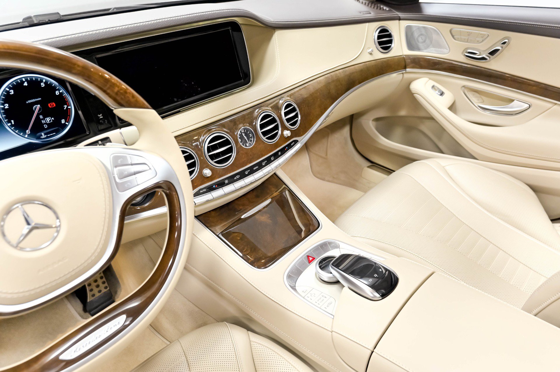Used 2016 Mercedes-Benz S 550 4MATIC Sedan image 70