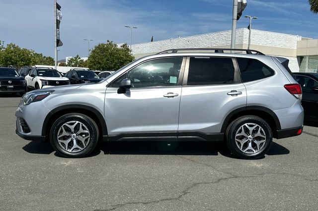 Used 2023 Subaru Forester Premium AWD/4WD image 4