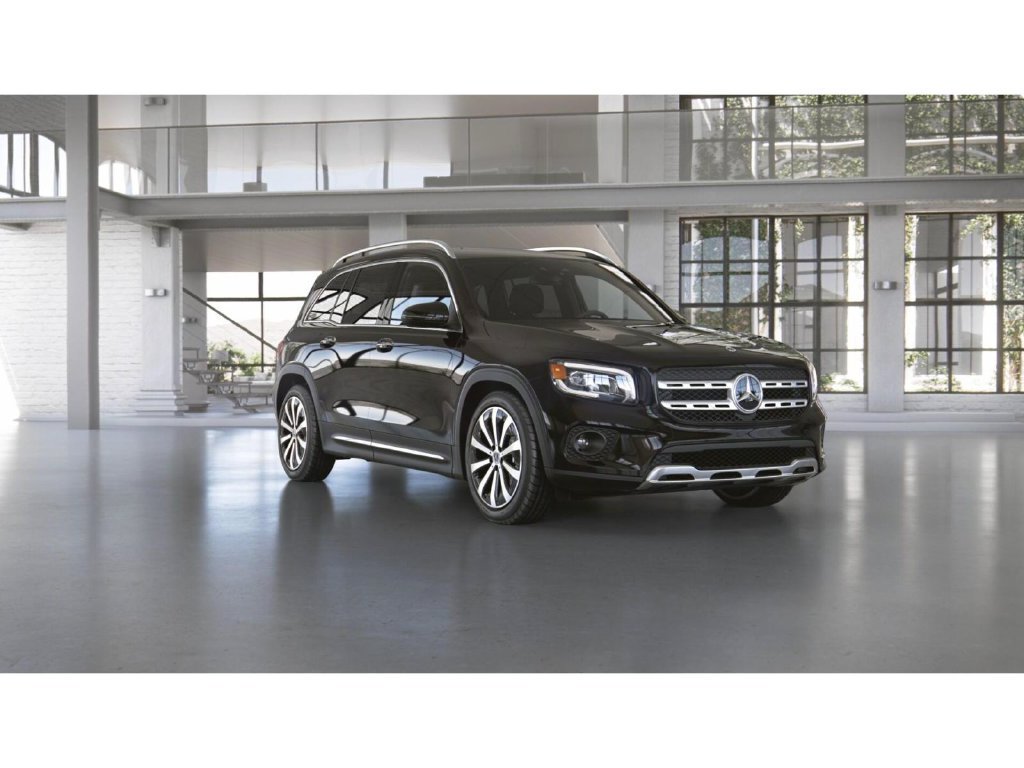 Used 2022 Mercedes-Benz GLB 250 4MATIC image 11