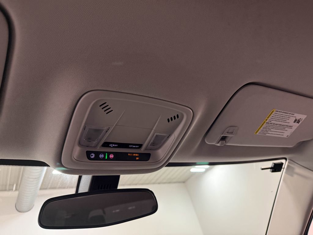 Used 2020 Chevrolet Traverse LS image 85