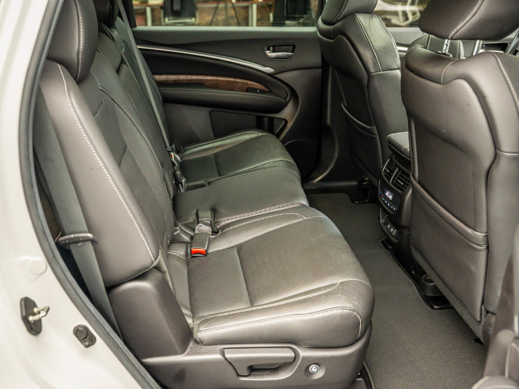 Used 2020 Acura MDX w/ Technology Package AWD/4WD image 48