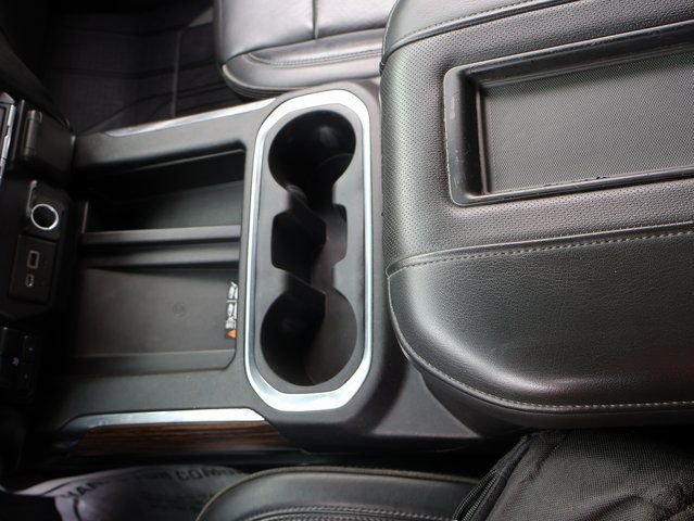 Used 2019 Chevrolet Silverado 1500 High Country w/ High Country Premium Package AWD/4WD image 42