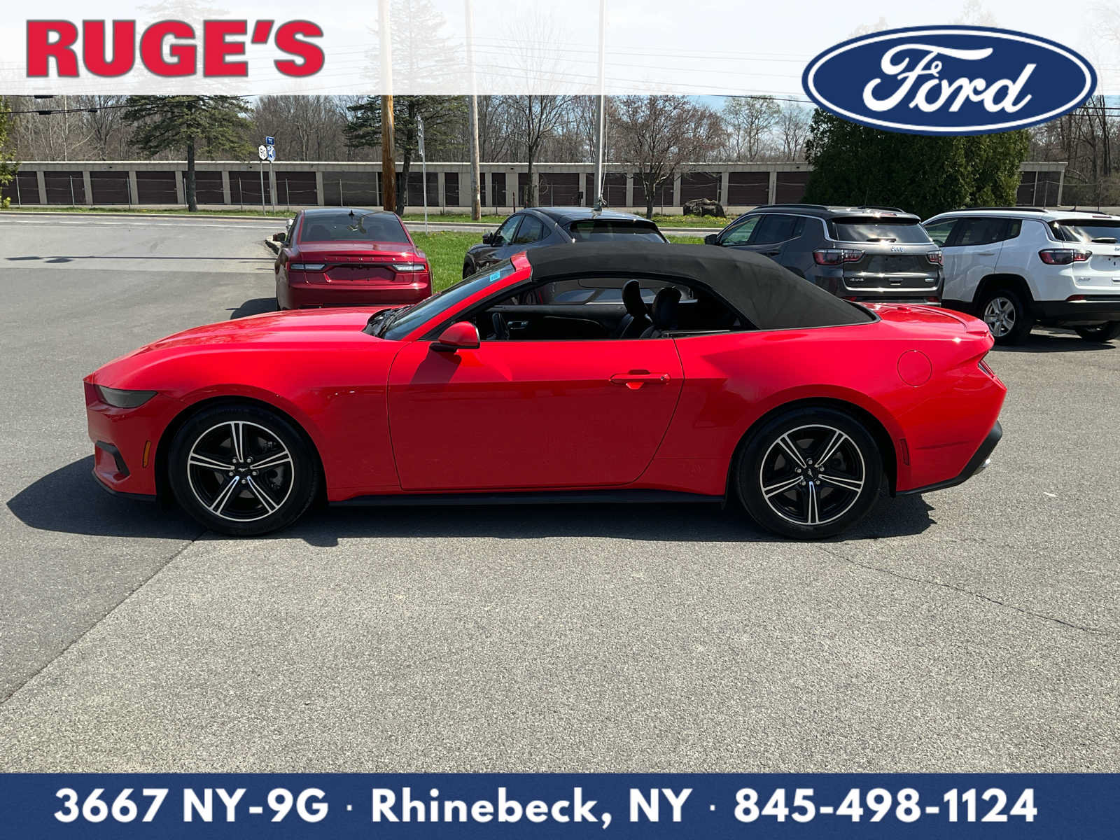 Used 2025 Ford Mustang Premium RWD image 11
