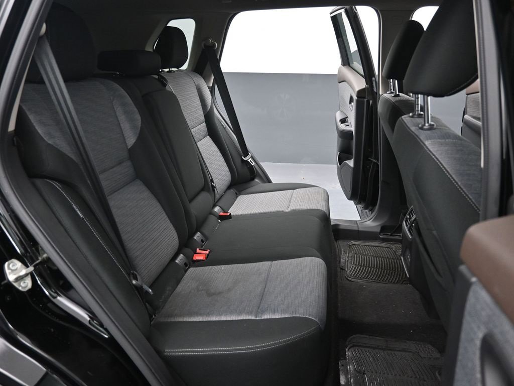 Used 2023 Nissan Rogue SV image 23