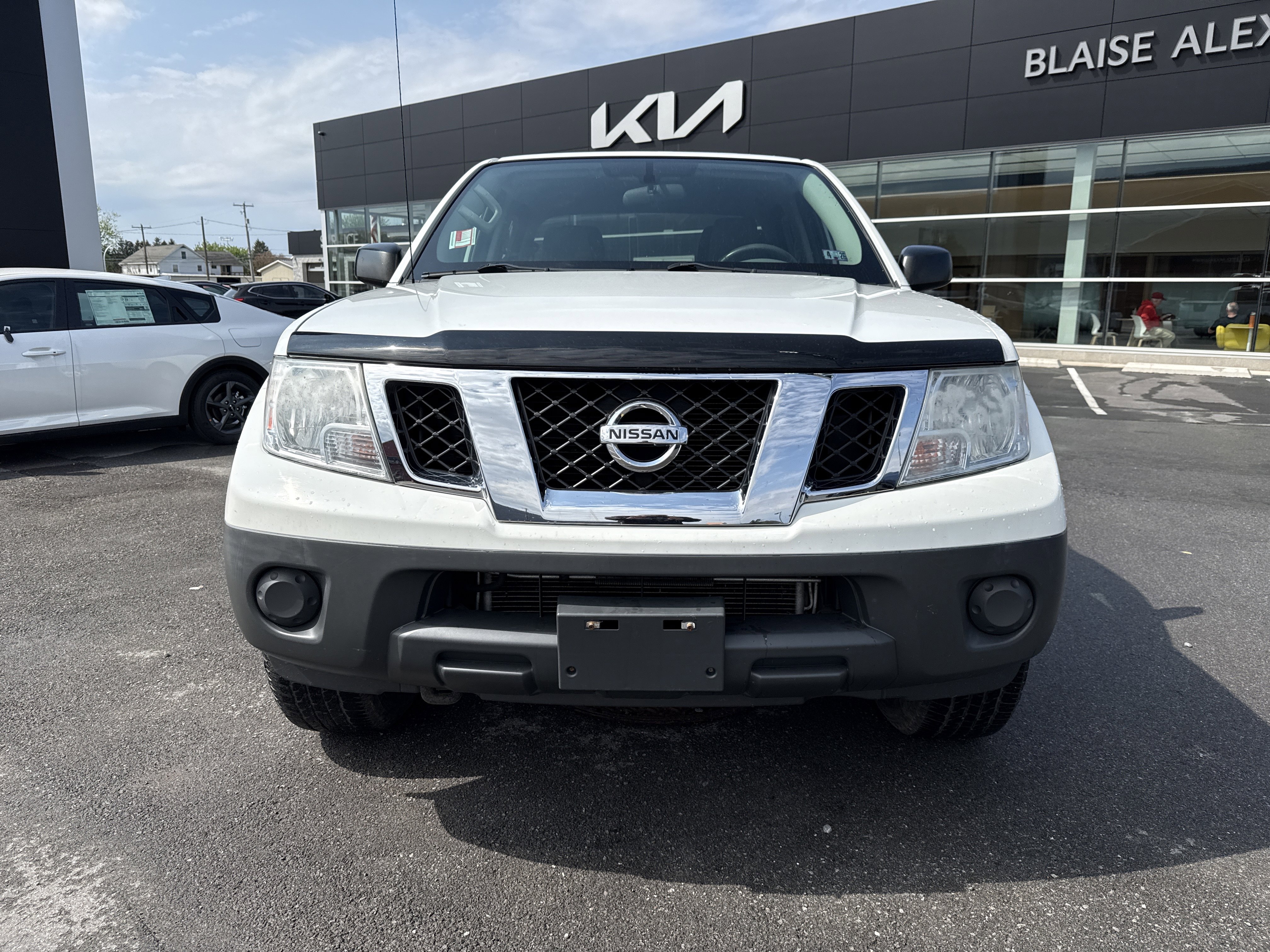 Used 2018 Nissan Frontier S AWD/4WD image 9