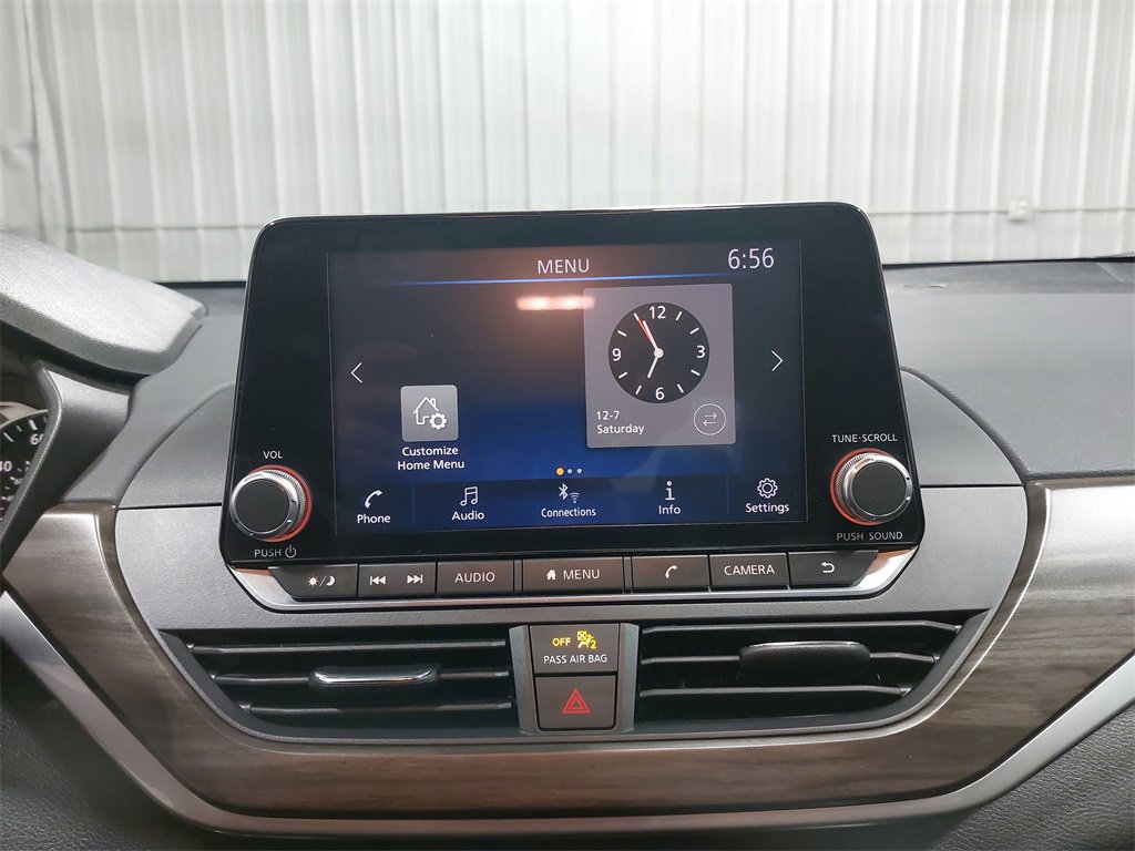 Used 2024 Nissan Altima 2.5 SV image 22