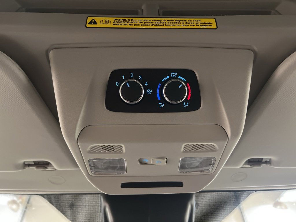 Used 2025 Ford Transit 350 XLT image 23