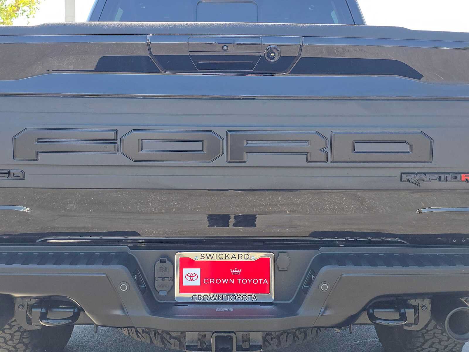 Used 2023 Ford F150 Raptor w/ Equipment Group 802A Raptor R AWD/4WD image 17