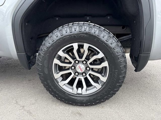 Certified 2023 GMC Sierra 1500 AT4 w/ Technology Package image 31