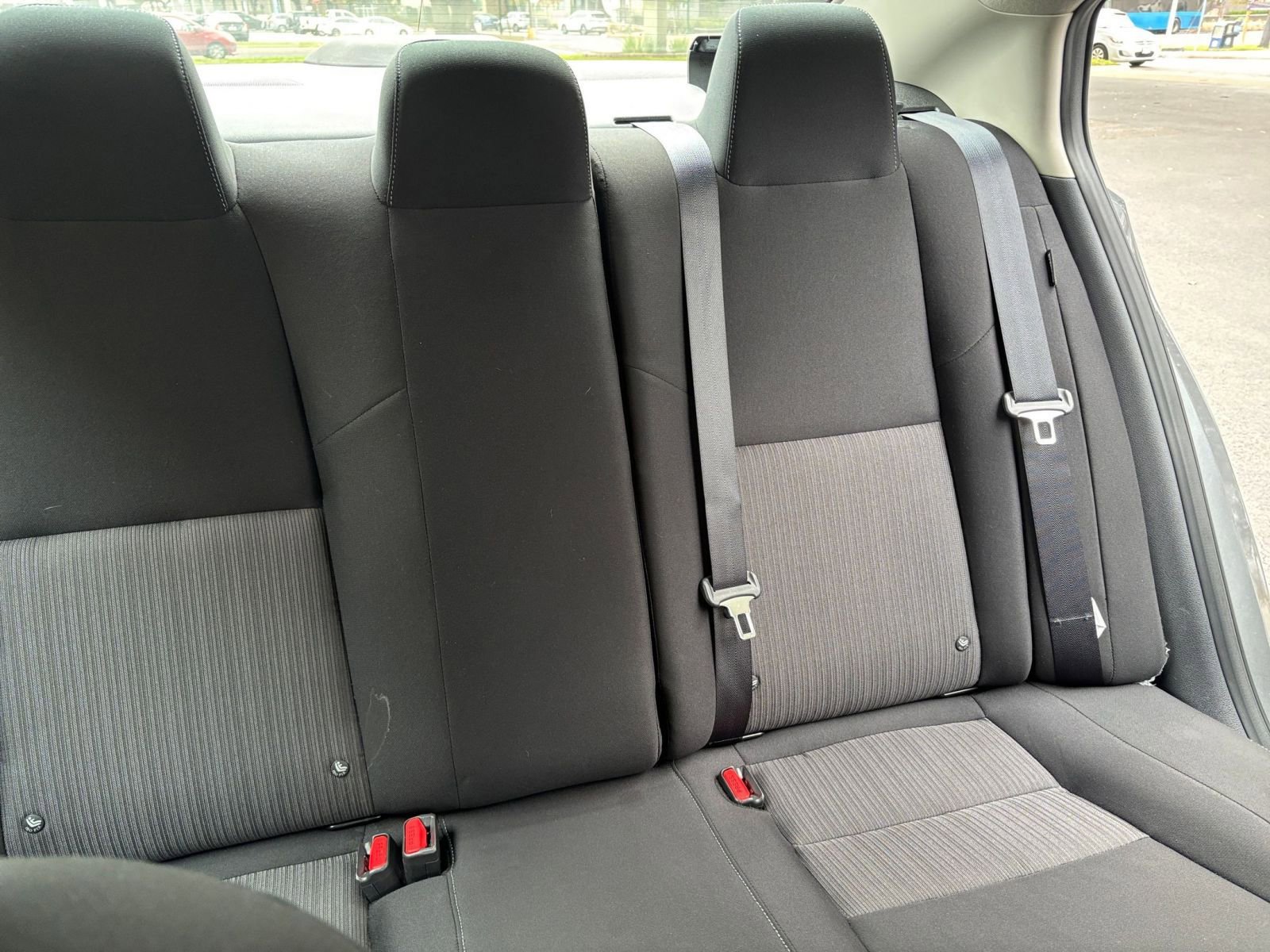 Used 2025 Nissan Sentra SV image 31