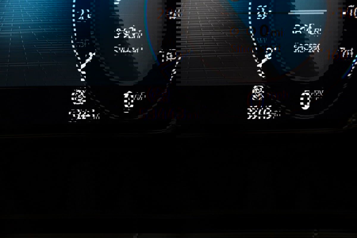 Used 2024 Volkswagen Atlas SE image 36