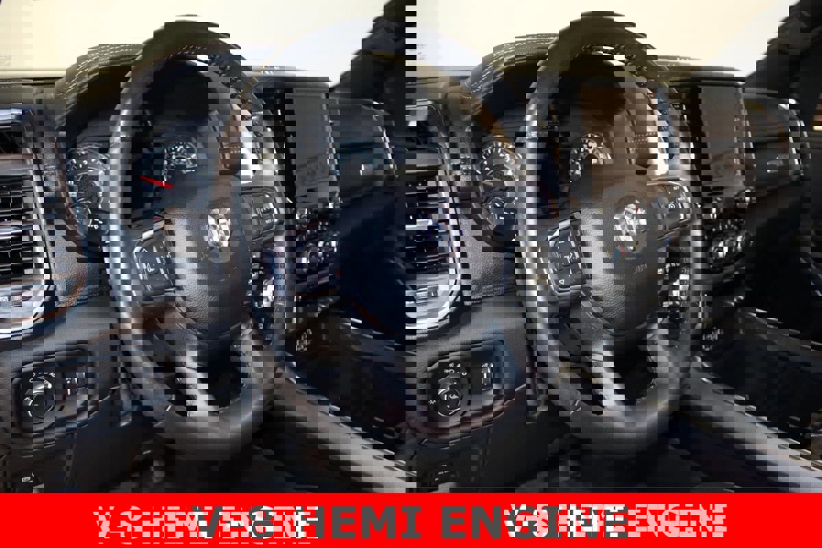 Used 2024 RAM 1500 Laramie image 11