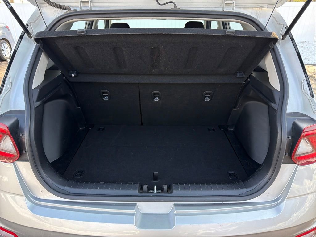 Used 2024 Hyundai Venue SEL image 27