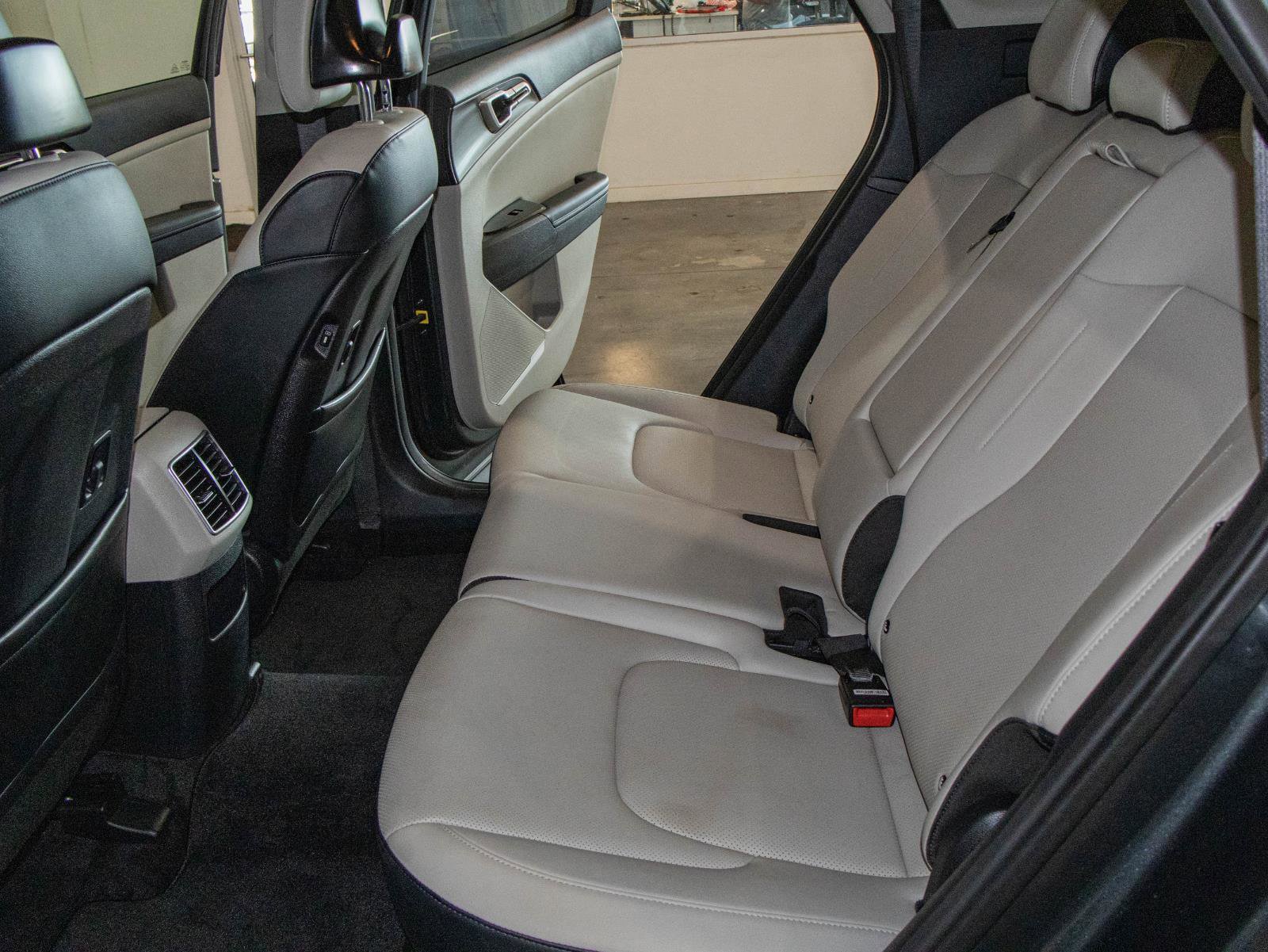 New 2025 Kia Sportage EX image 14