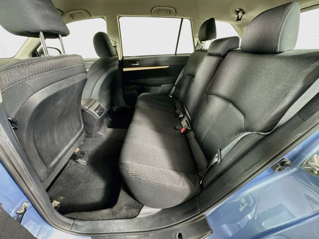 Used 2011 Subaru Outback 2.5i AWD/4WD image 26