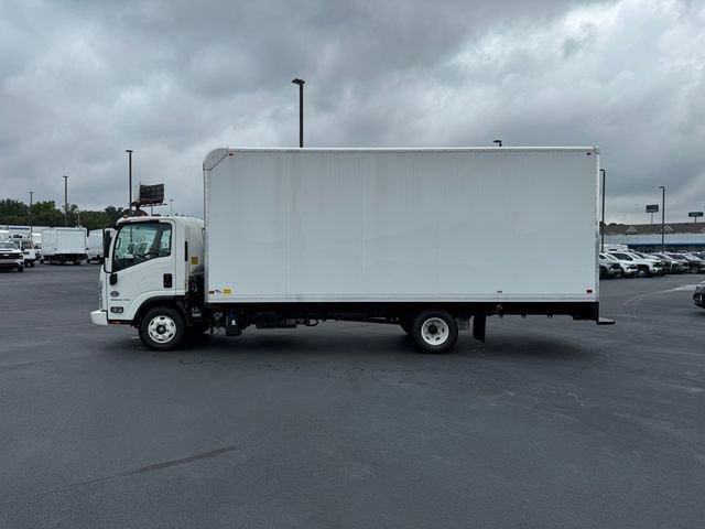 New 2024 Chevrolet Low Cab Forward 4500 XD RWD image 4