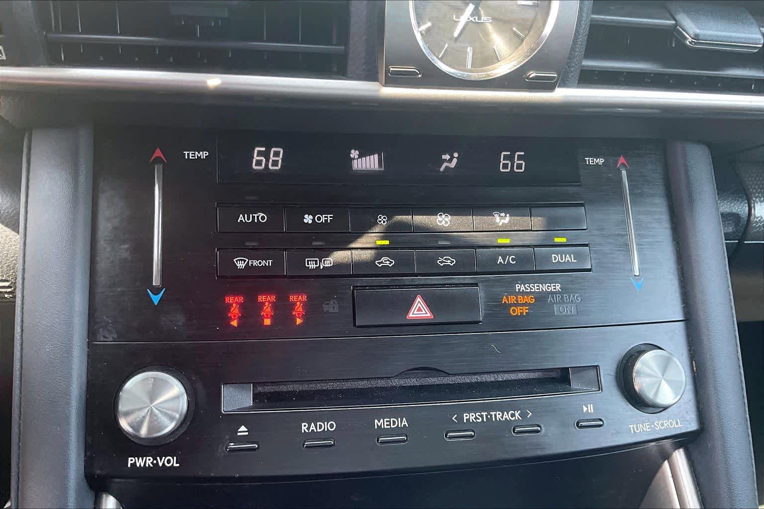 Used 2017 Lexus IS 200t F Sport w/ F Sport Package RWD image 33