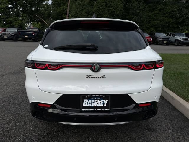 Used 2024 Alfa Romeo Tonale Ti w/ Active Assist Package AWD/4WD image 26